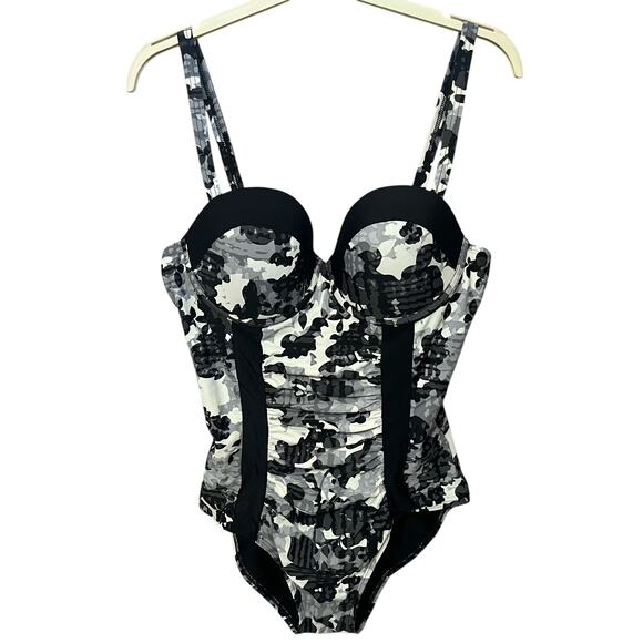 Swimsuits For All One Piece Swimsuit Size 16 Ruched Built In Bra Abstract Floral - Picture 1 of 6